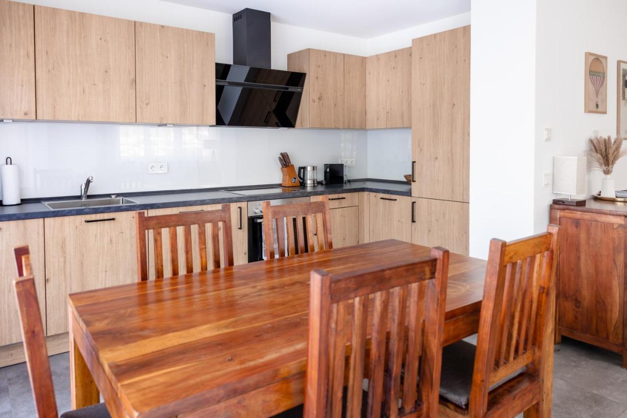Ferienwohnung'Akazie' Mit Terrasse Auf Dem Bodanrueck Radolfzell am Bodensee Esterno foto